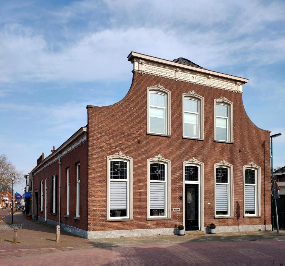 Familie- En Groepsverblijf Het Voorhuis Loon op Zand Exteriör bild